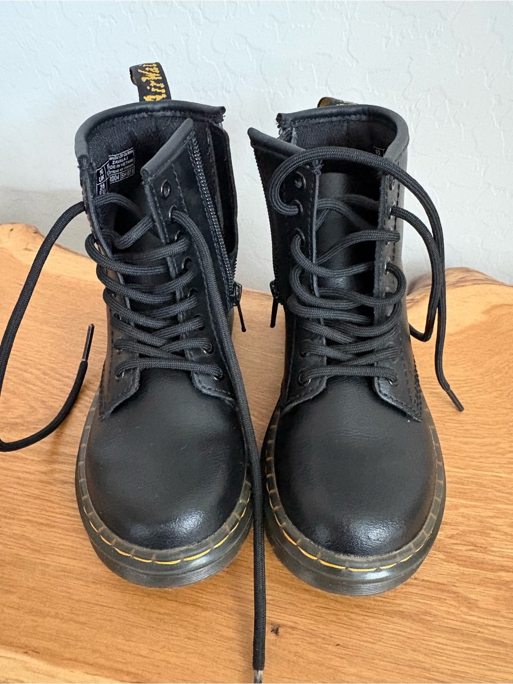 Kids (unisex) Dr. Martens